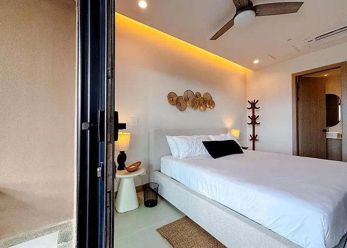 2br With Terrace + Club In Playas Del Coco | Naumi N412 * Sardinal (Guanacaste)
