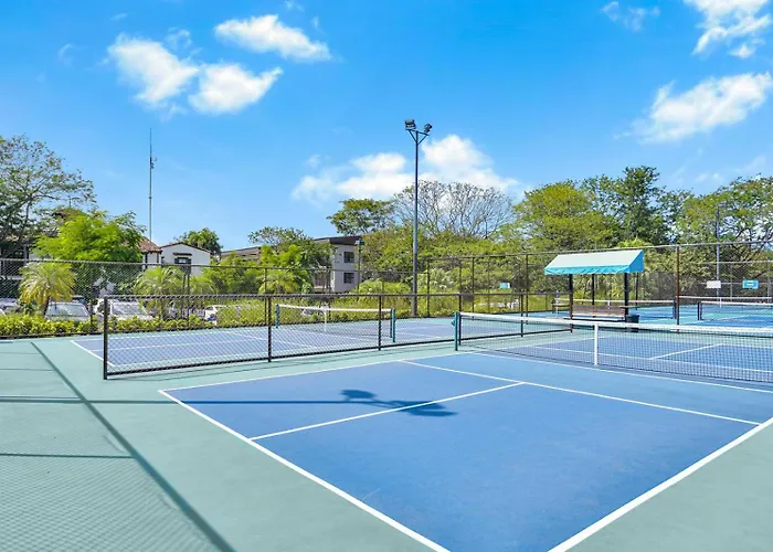 2br With Terrace + Club In Playas Del Coco | Naumi N412